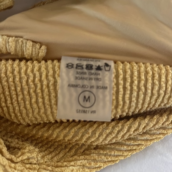 Bikin MONTCE gold - Picture 3 of 3